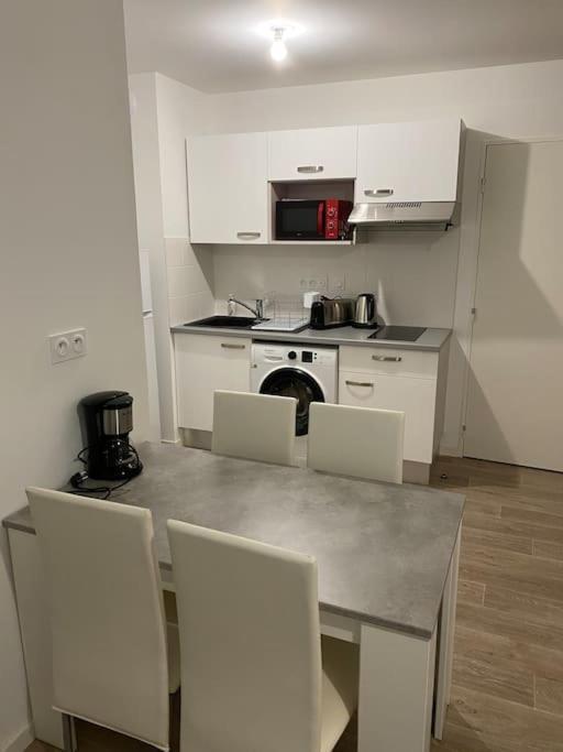 Appartement Aux Portes De Vannes Séné Exteriör bild