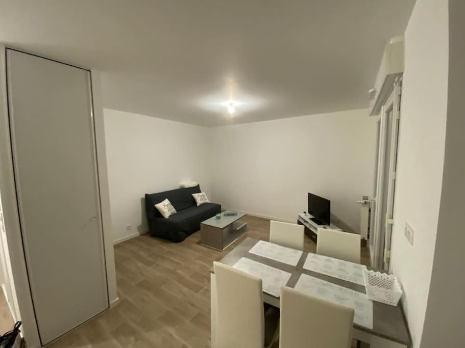 Appartement Aux Portes De Vannes Séné Exteriör bild